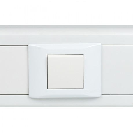 Выключатель 1-кл. проходной 10А, без индикатора EKF E2MV10-025-10