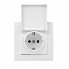 Валенсия розетка 1-местная с/з 16А белая с крышкой и защ. штор. IP44 EKF PROxima EWV10-124-10