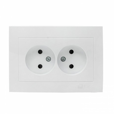 Валенсия розетка 2-местная б/з 10А белая с защ. штор. EKF PROxima EWR10-102-10
