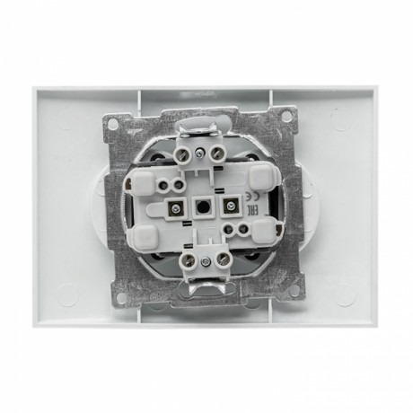 Валенсия розетка 2-местная б/з 10А белая с защ. штор. EKF PROxima EWR10-102-10