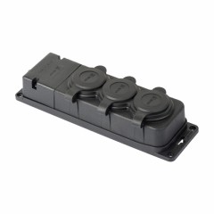 Роз. (колодка) трехмест. с защит. крышками каучуковая 230В 2P+PE 16A IP44 EKF PRO RPS-015-16-230-44-r