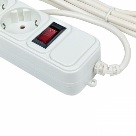 Сетевой фильтр 6*5м 10А/2,2кВт с выкл. c/з ПВС 3х0,75 Блокбастер EKF PROxima UFP10-375-6-05